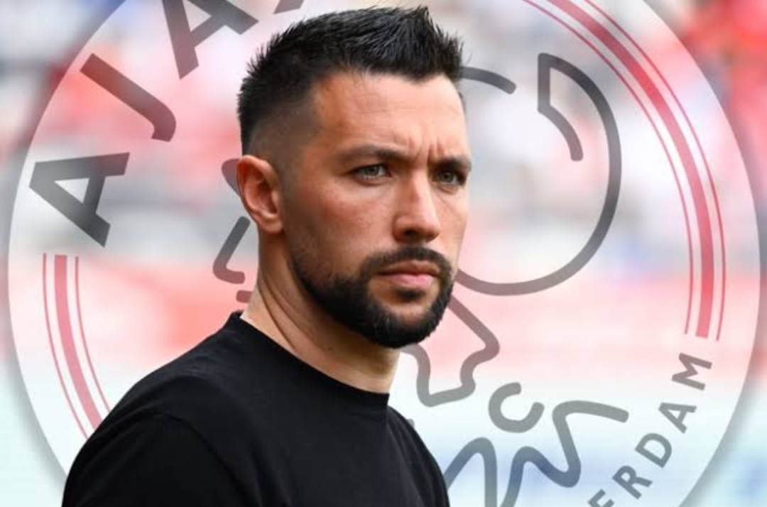 Ik hoop dat dit niet waar is? DROEVIG NIEUWS: Een paar minuten geleden besloot Ajax-hoofdtrainer Francesco Farioli om... lees verder